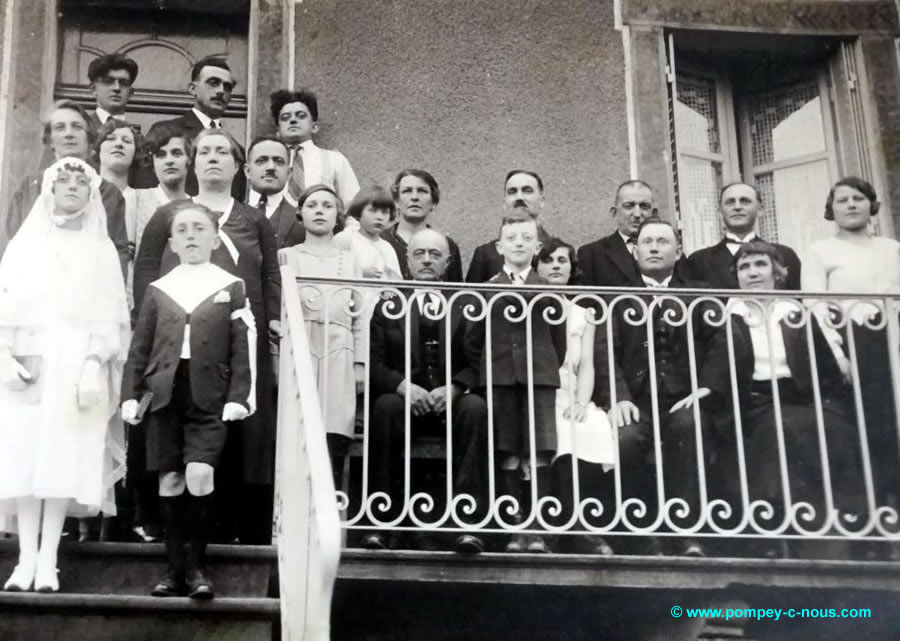 Communion dans la famille MANZONI