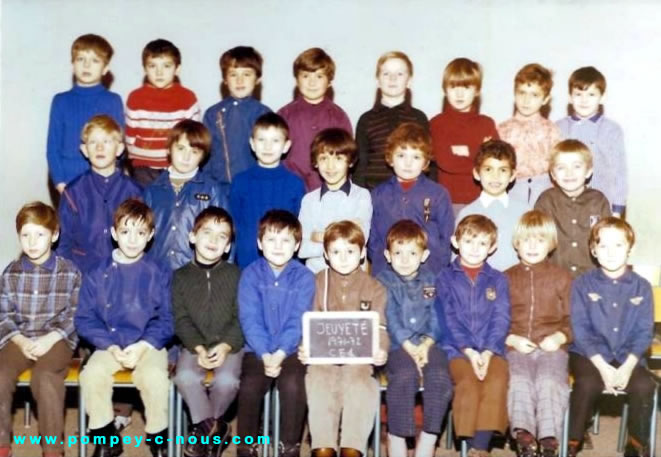 Classe de CM1 garçons de l'école du Jeuyeté de Pompey en 1967 (Photographie n°179)
