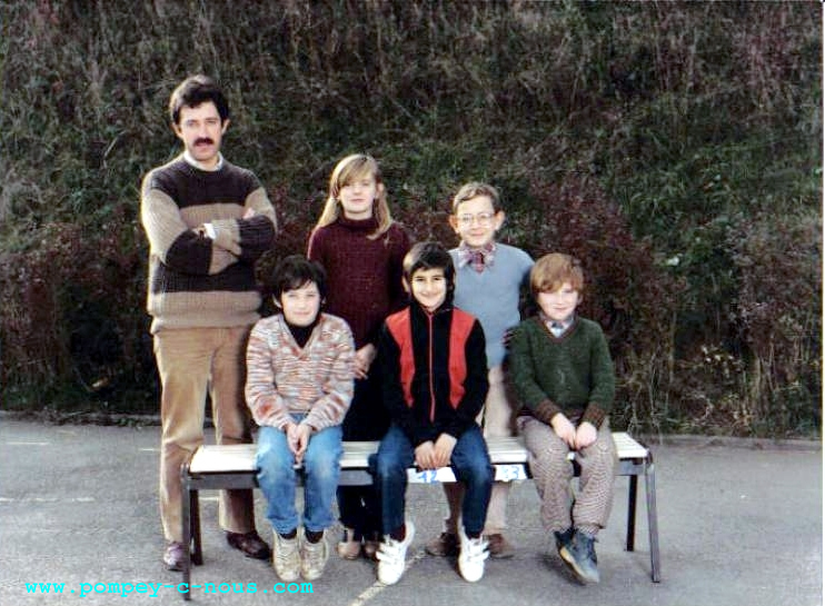 Ecole Jeuyeté, classe de rattrapage en 1983 (Photographie n° 245)