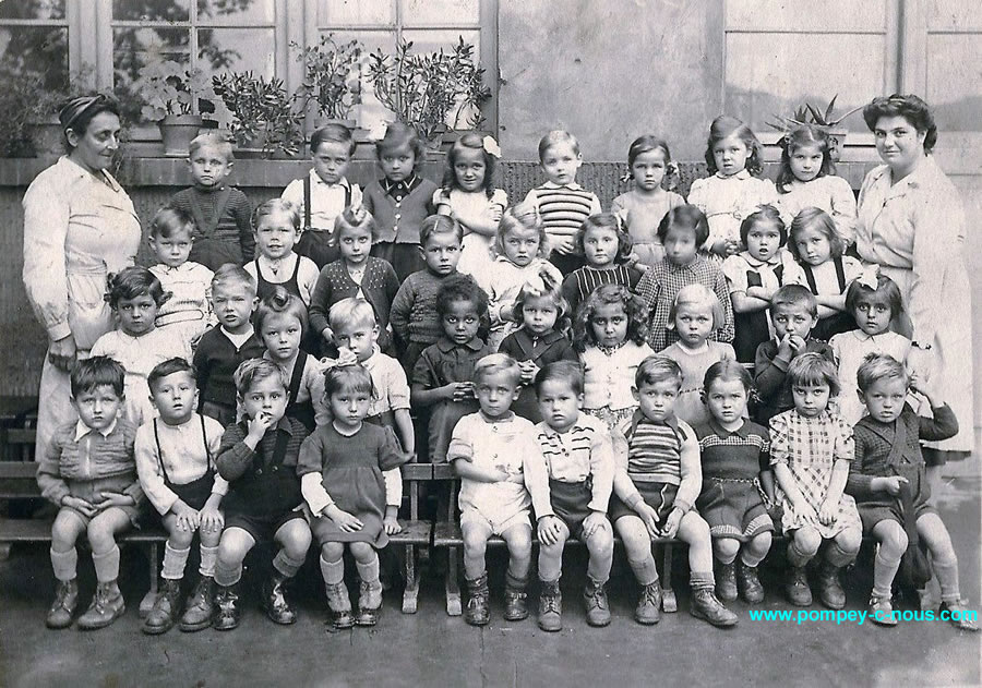 Jardin d'enfants de Pompey en 1950
