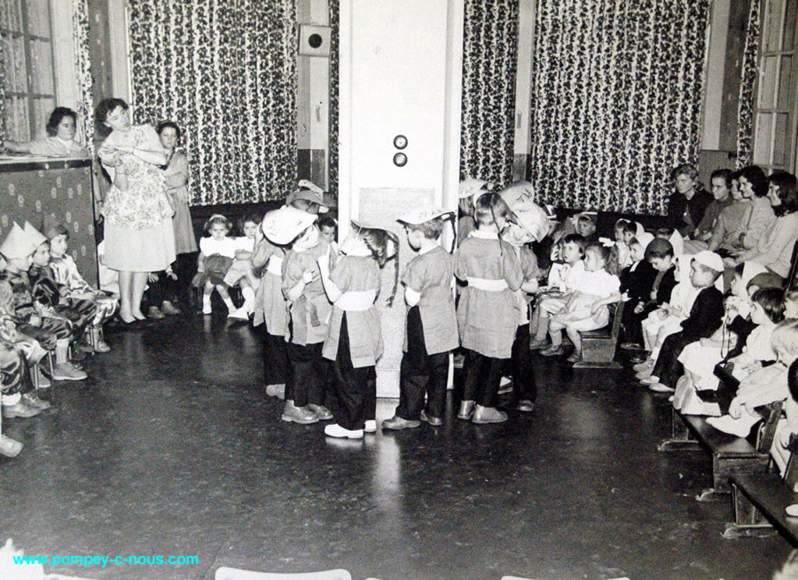 Jardin d'enfants de Pompey, Noël 1958