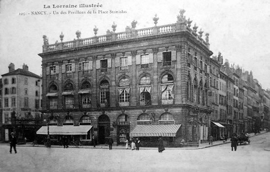 Le pavillon Jacquet sur la place Stanislas de Nancy